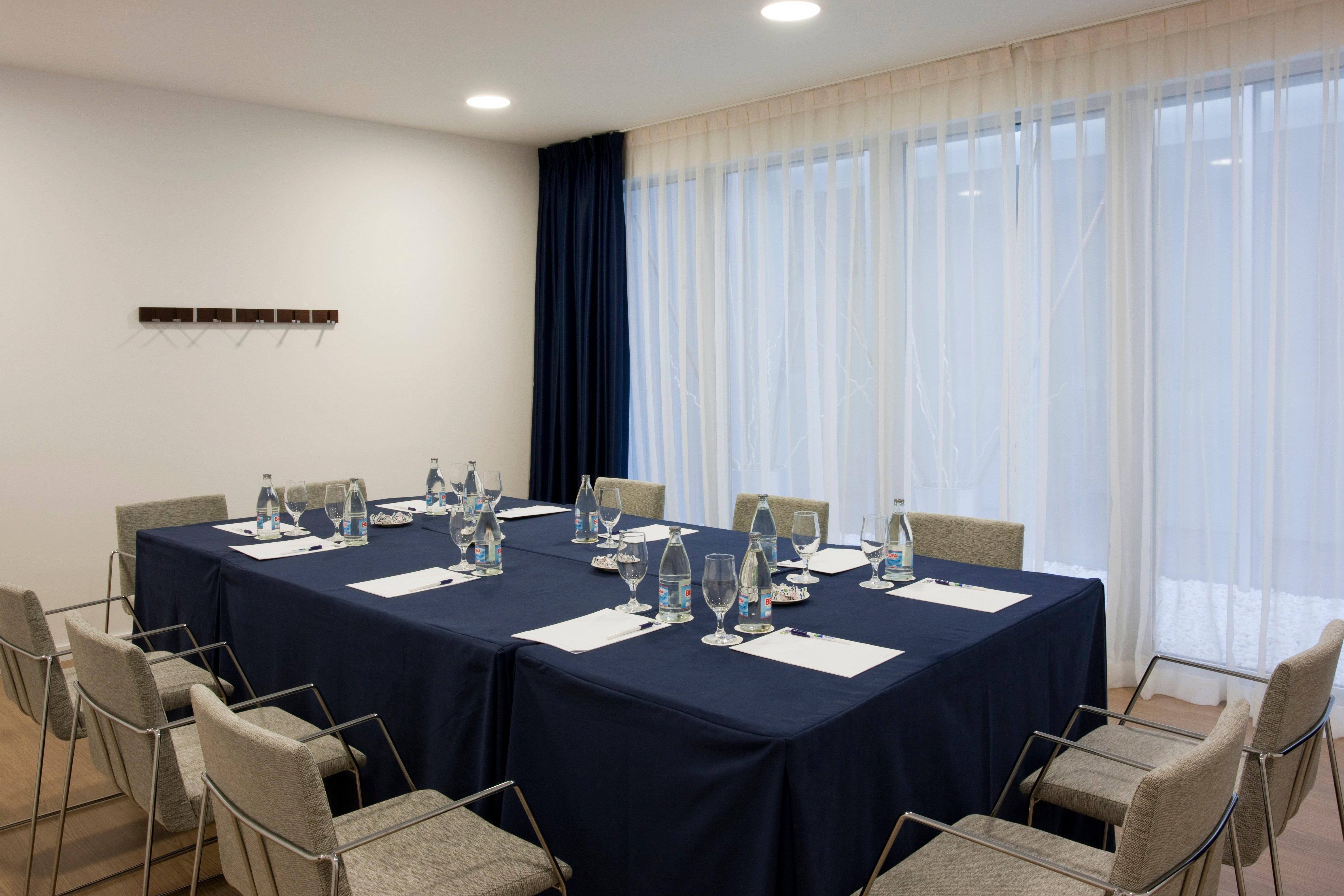 Holiday Inn Express Madrid Leganes By Ihg Udogodnienia zdjęcie